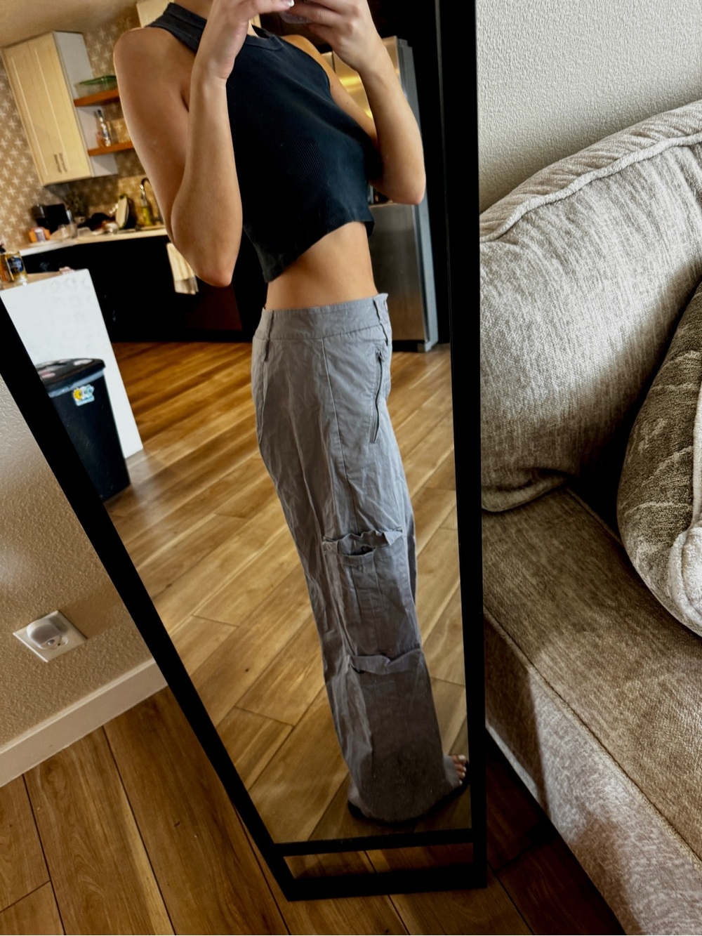 Edikted Zaria Cargo Pants – Gray - Picture 3 of 3